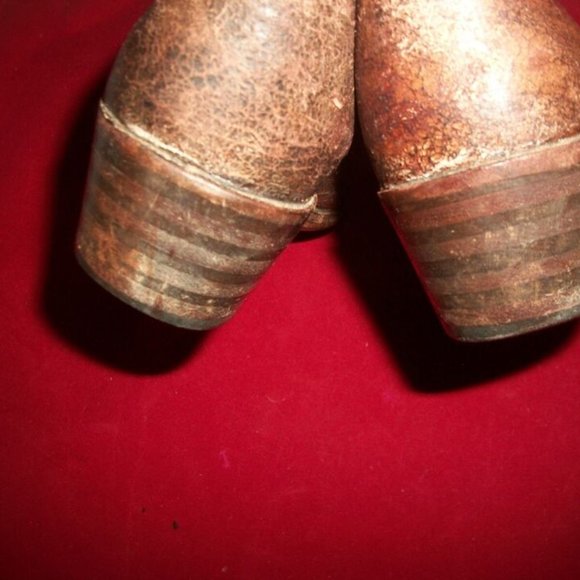 Vtg Frye Deborah Studded Aged-Leather Cowgirl Boots Handmade in Spain - Picture 9 of 10